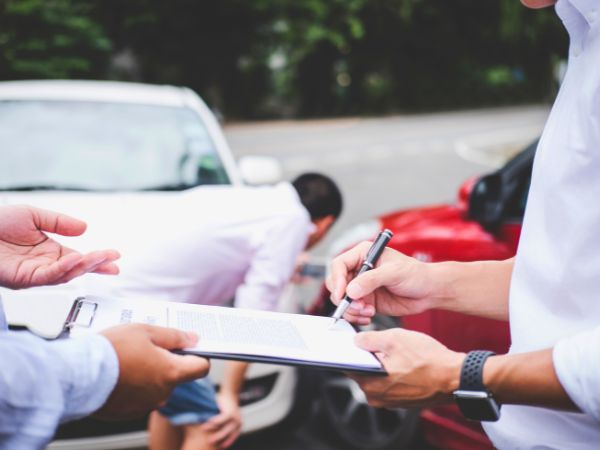 The Traveller’s Essential Guide to Car Hire Insurance in Zambia for a Safe and Stress-Free Trip